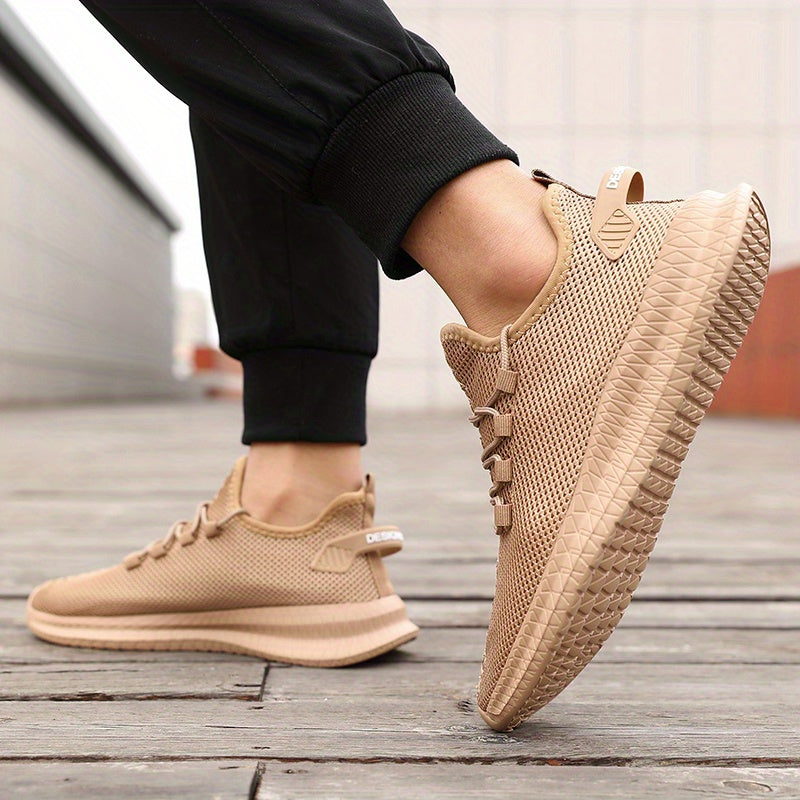 Run | Men's Lightweight Lace-Up Running Shoes
