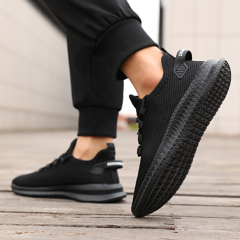 Run | Men's Lightweight Lace-Up Running Shoes