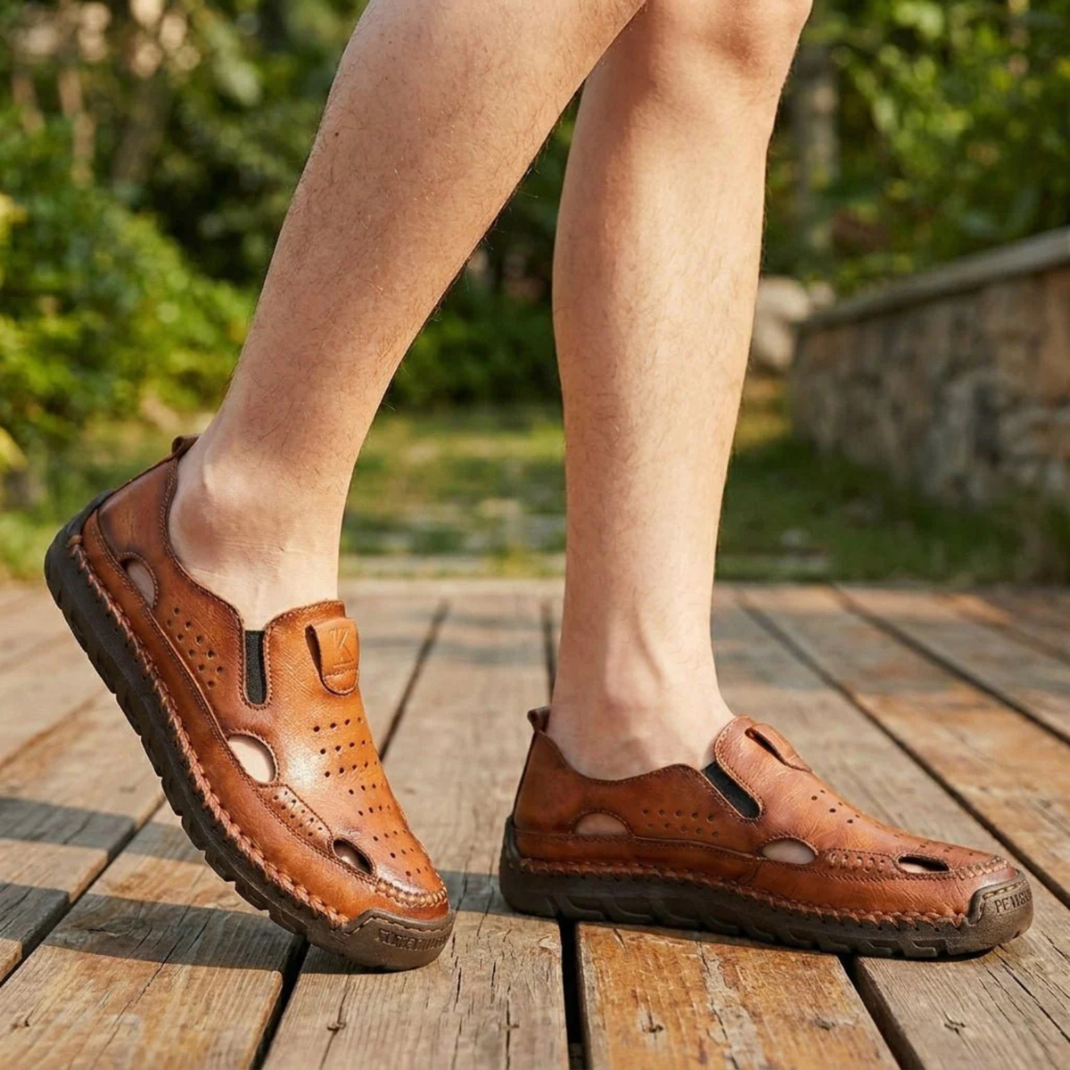 Stride | Men's Leather Closed-Toe Casual Sandals