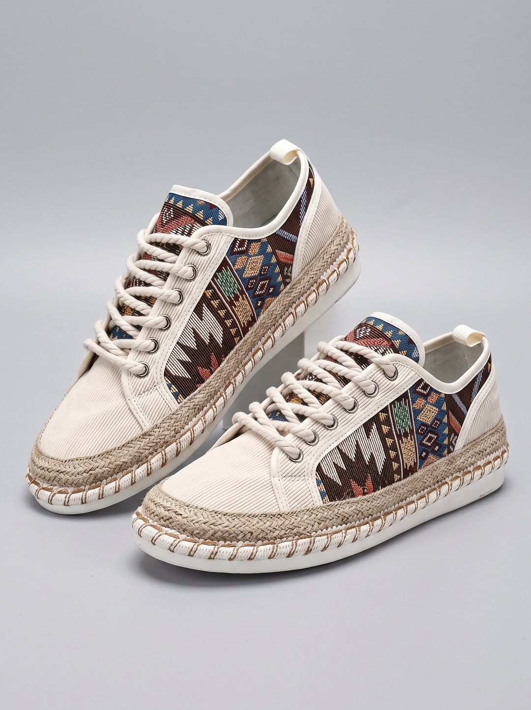 Boheme espadrille sneakers paar driekwart