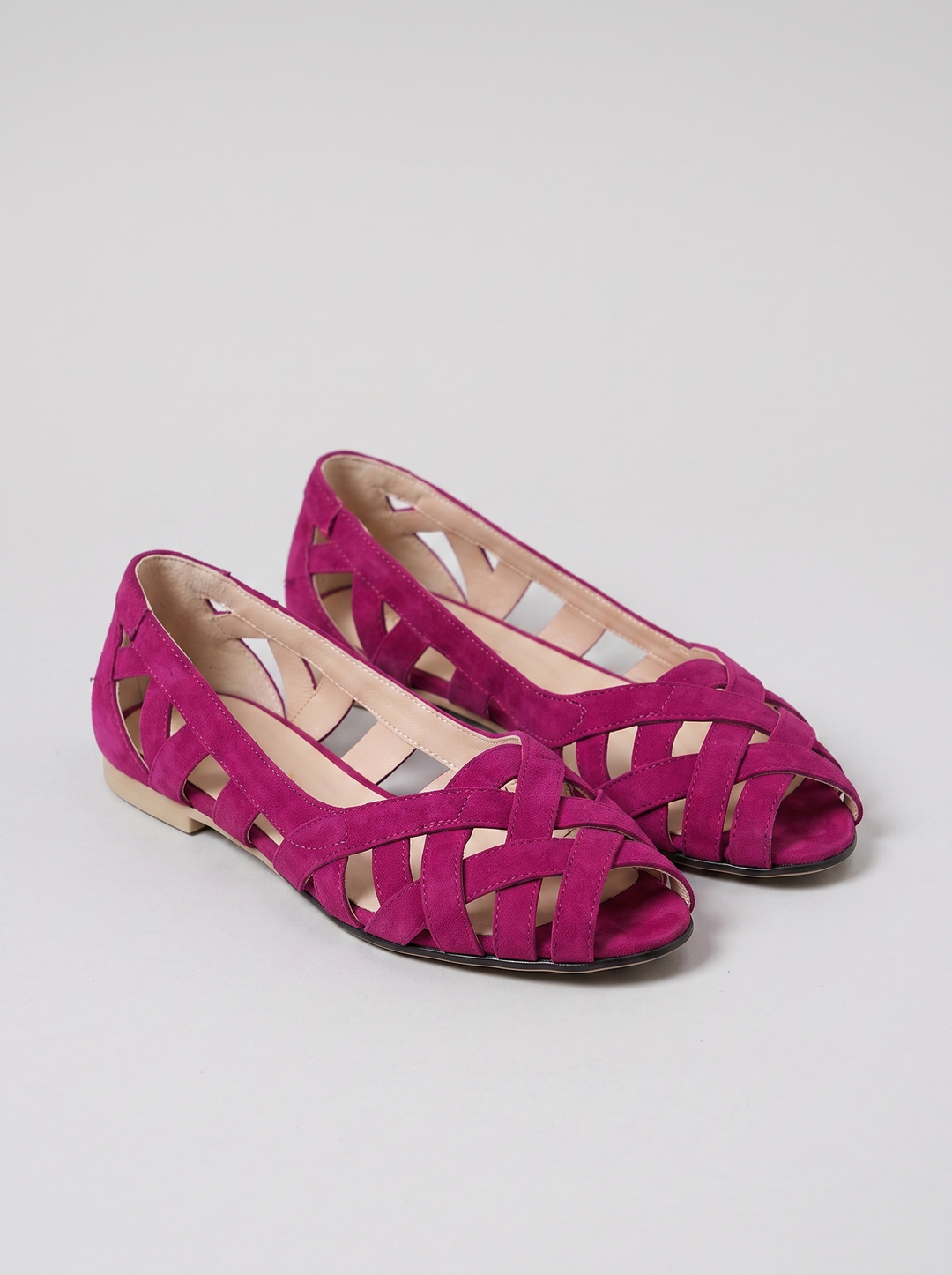 Sadie women's woven open-toe flats, pair, three-quarter view